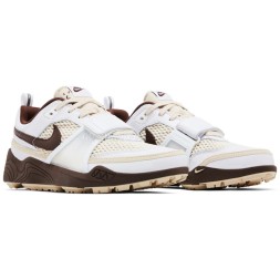 Nike Zoom Field Jaxx x Travis Scott Light Chocolate