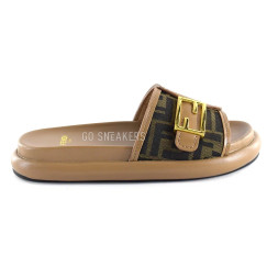 Fendi Slippers Brown
