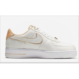 Nike Damen WMNS Air Force 1 Low 07 Lx