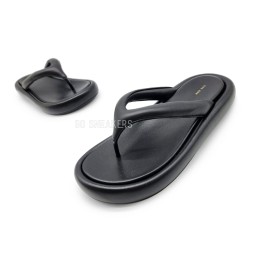 The Row Flip-flop Black