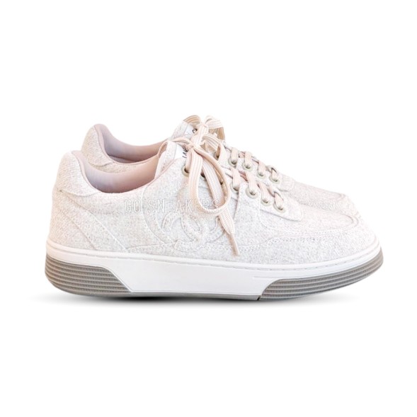 Женские кроссовки Chanel Cloth Light Pink